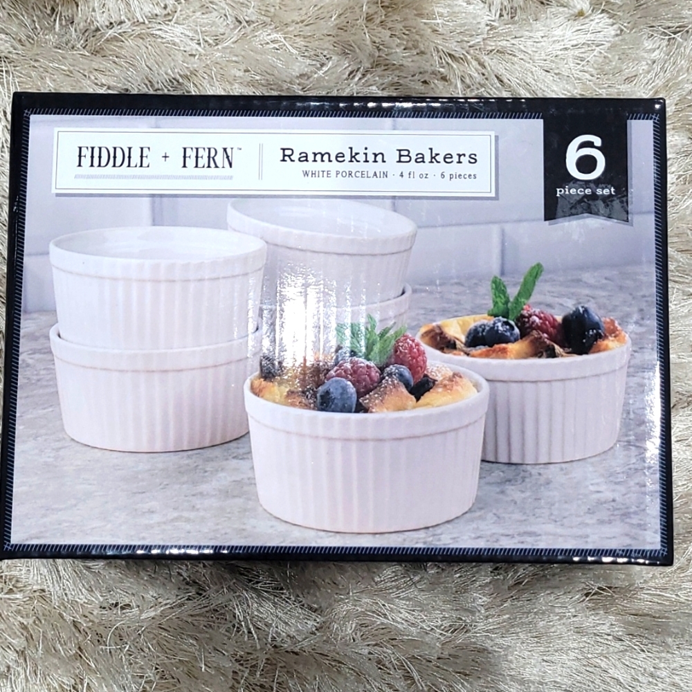 New Ramekin Bakers white porclean 4fl Oz 6pcs